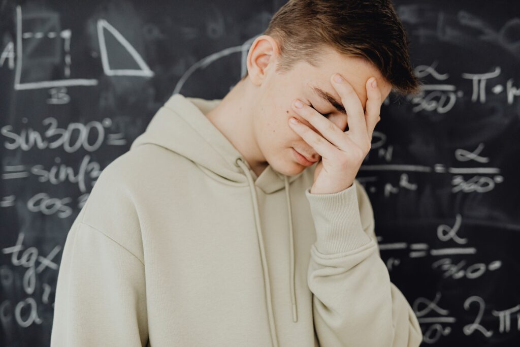 Mon enfant a du mal à l’école : comment reconnaître un trouble d’apprentissage ?