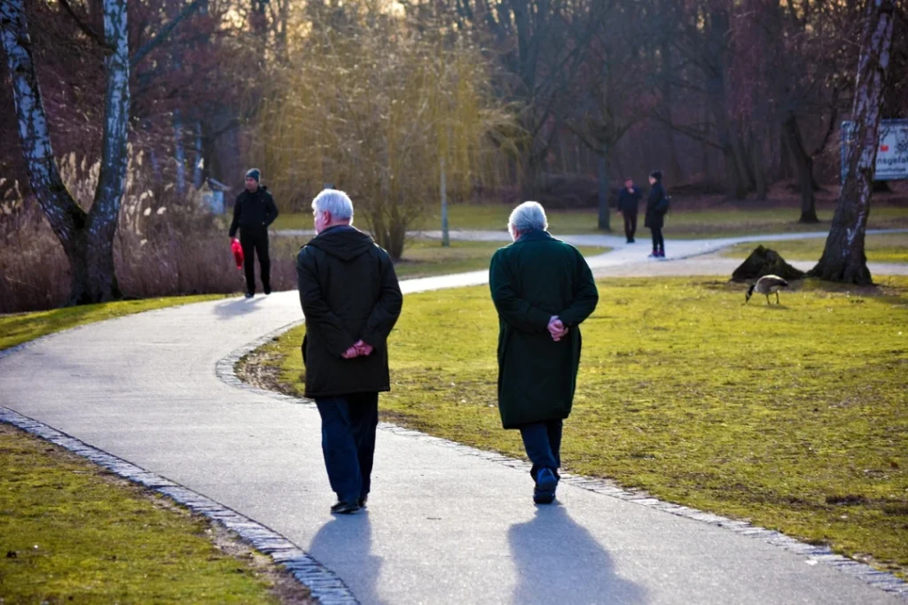 Comment garder le lien social quand on est sénior ?